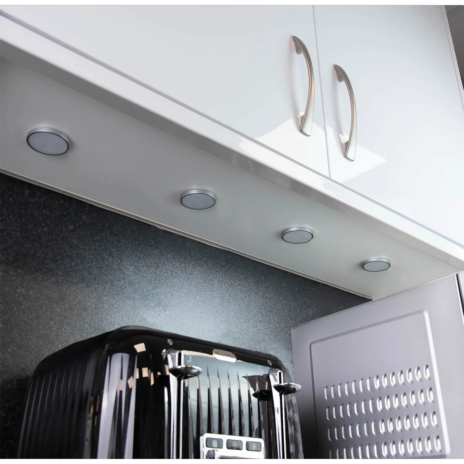 Arlec Warm White LED Puck Light Set 3 Arlec Warm White LED Puck Light Set - Image 3