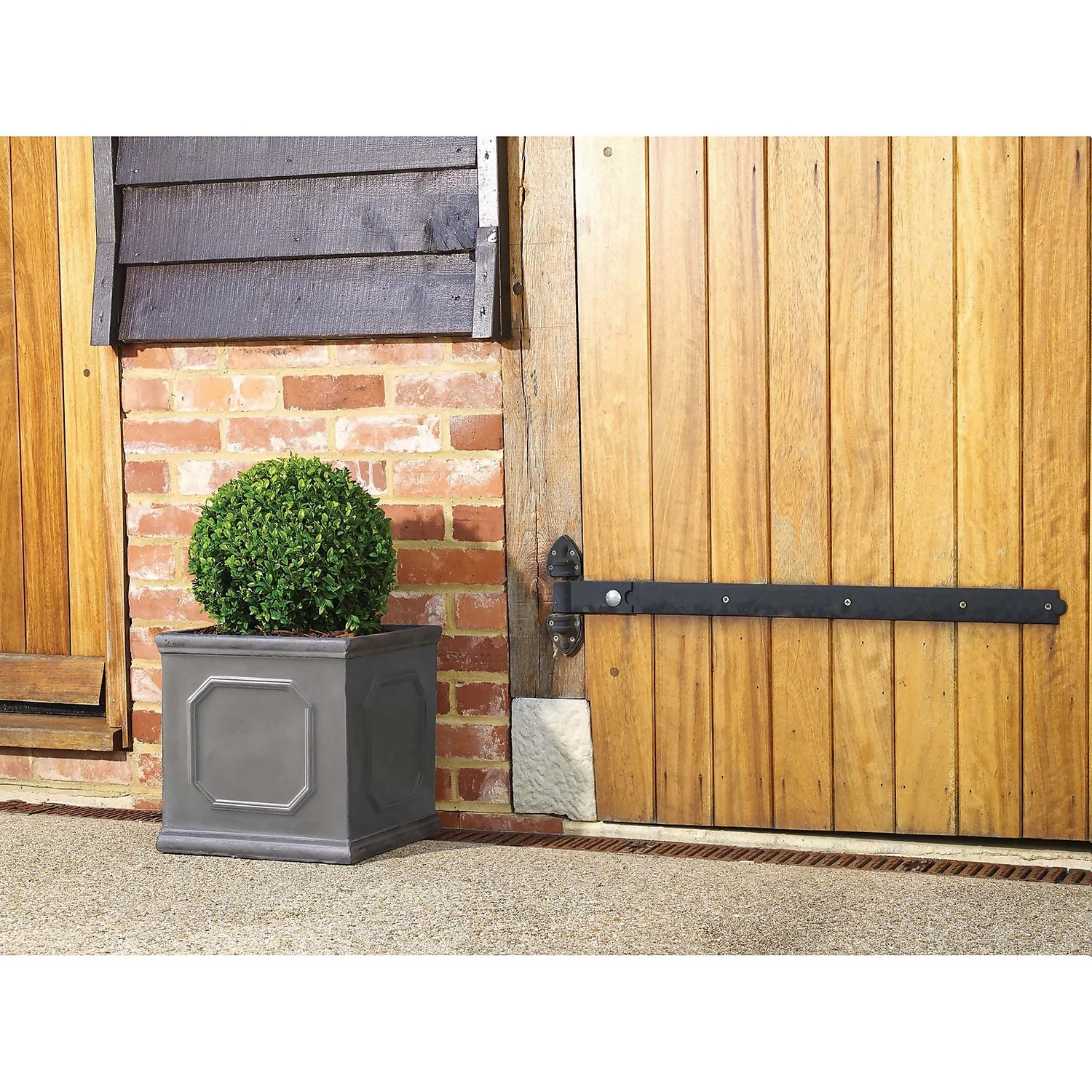 Mayfair Lead Cube Planter - 27cm 2 Mayfair Lead Cube Planter - 27cm - Image 2